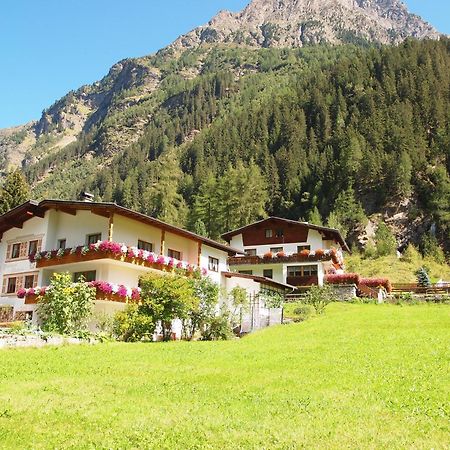 Ferienhaus Waldner เคาเนอร์ทาล ภายนอก รูปภาพ