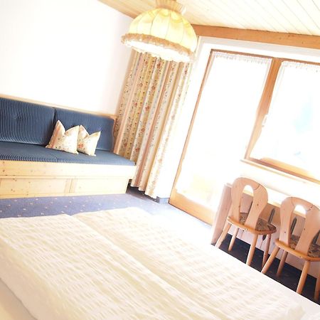 Ferienhaus Waldner เคาเนอร์ทาล ภายนอก รูปภาพ